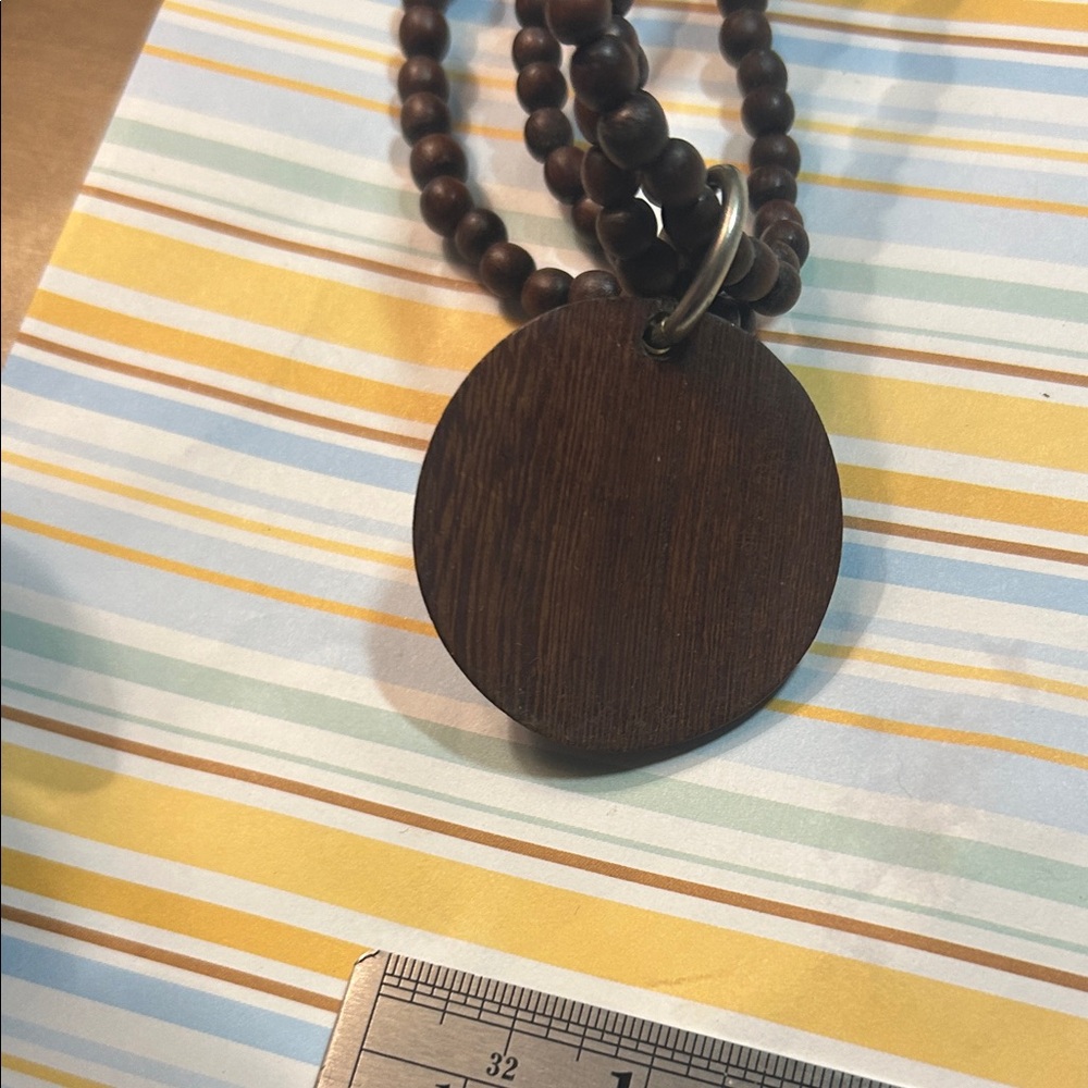 Elegant Wooden Beaded Necklace - Picture 4 of 4
